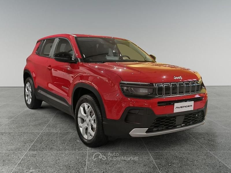 Nuova Jeep Avenger Longitude 101 CV (74 kW) 2025 Rosso SUV