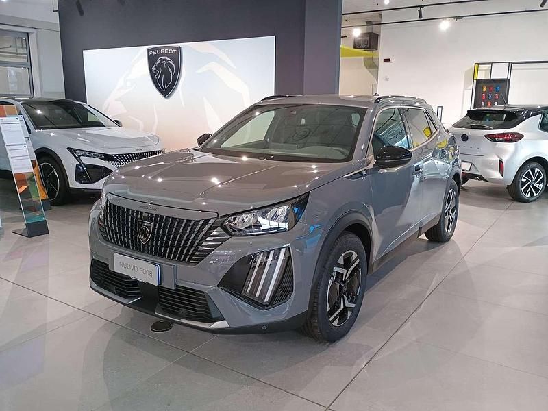 Nuova Peugeot e-2008 Allure 61 kW (84 CV) 2025 Grigio selenium SUV