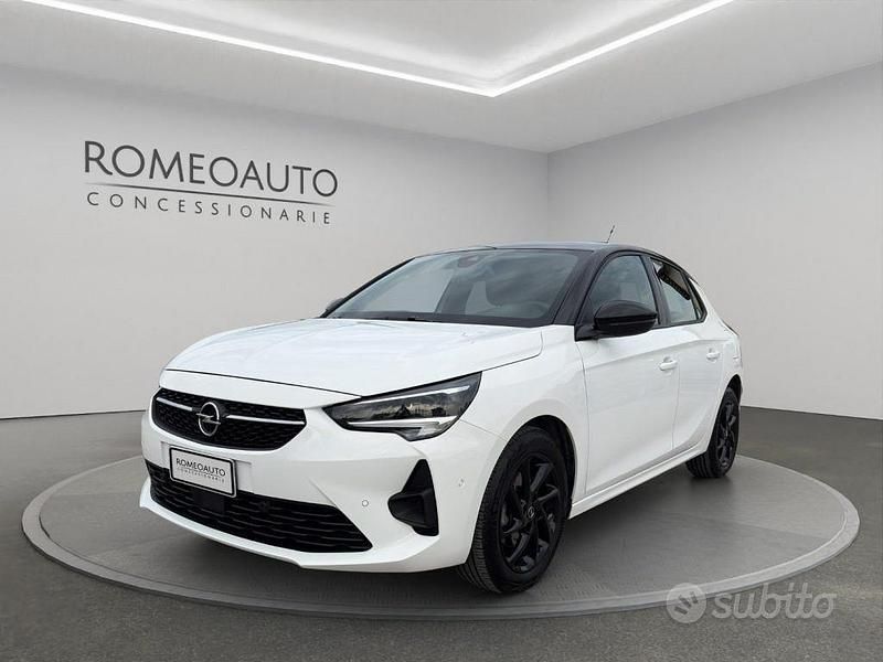 Bianco Usata 2023 Opel Corsa GS Line Tre volumi | 15.900 € (Cara) - Immagine 1/4
