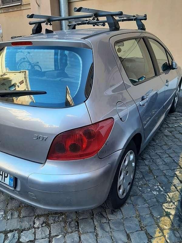 Usata Peugeot 307 109 CV (80 kW) 2004 Argento Berlina