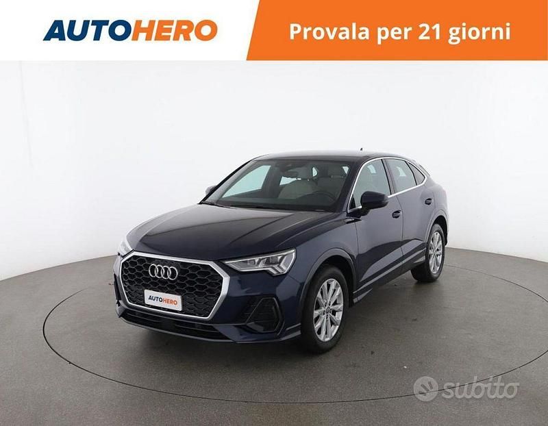 Blu/azzurro Usata 2020 Audi Q3 SUV | 29.499 € (Cara) - Immagine 1/2