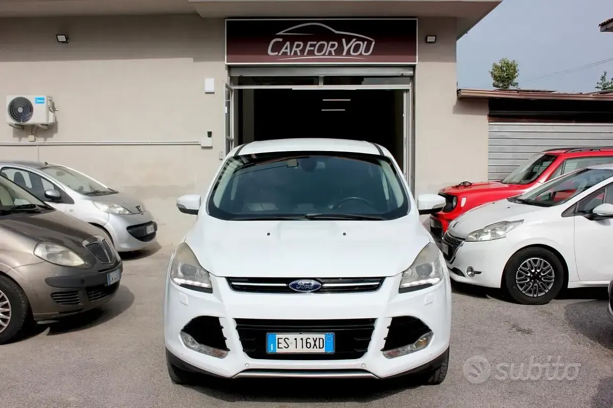 Occasion Ford Kuga 140 ch (102 kW) 2013 Blanc SUV