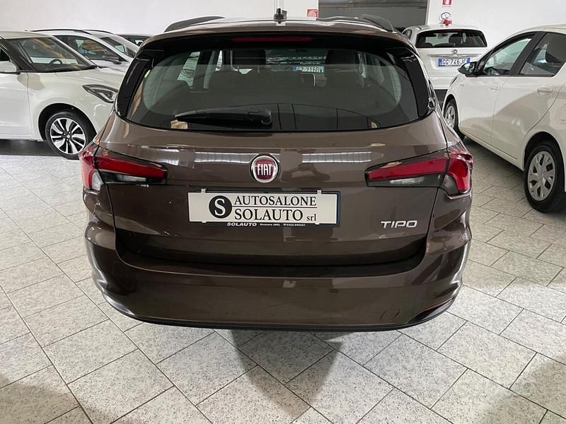 Usata Fiat Tipo Business 120 CV (88 kW) 2020 Marrone Station wagon