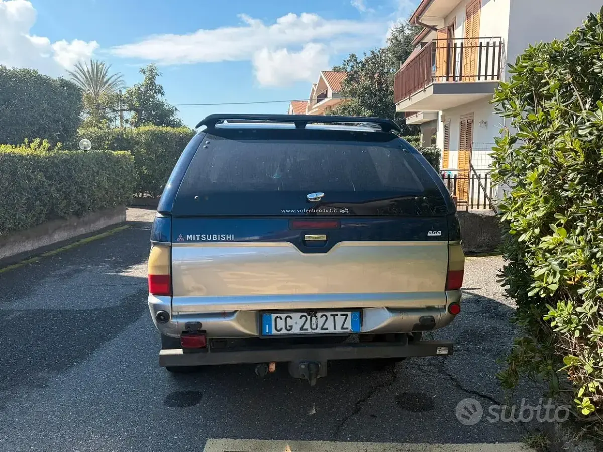 Usata Mitsubishi L 115 CV (84 kW) 2003 Bluazzurro Cabrio