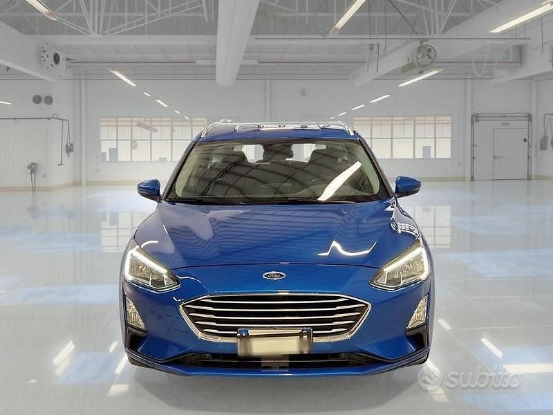 Usata Ford Focus Business Edition 120 CV (88 kW) 2019 Blu Station wagon