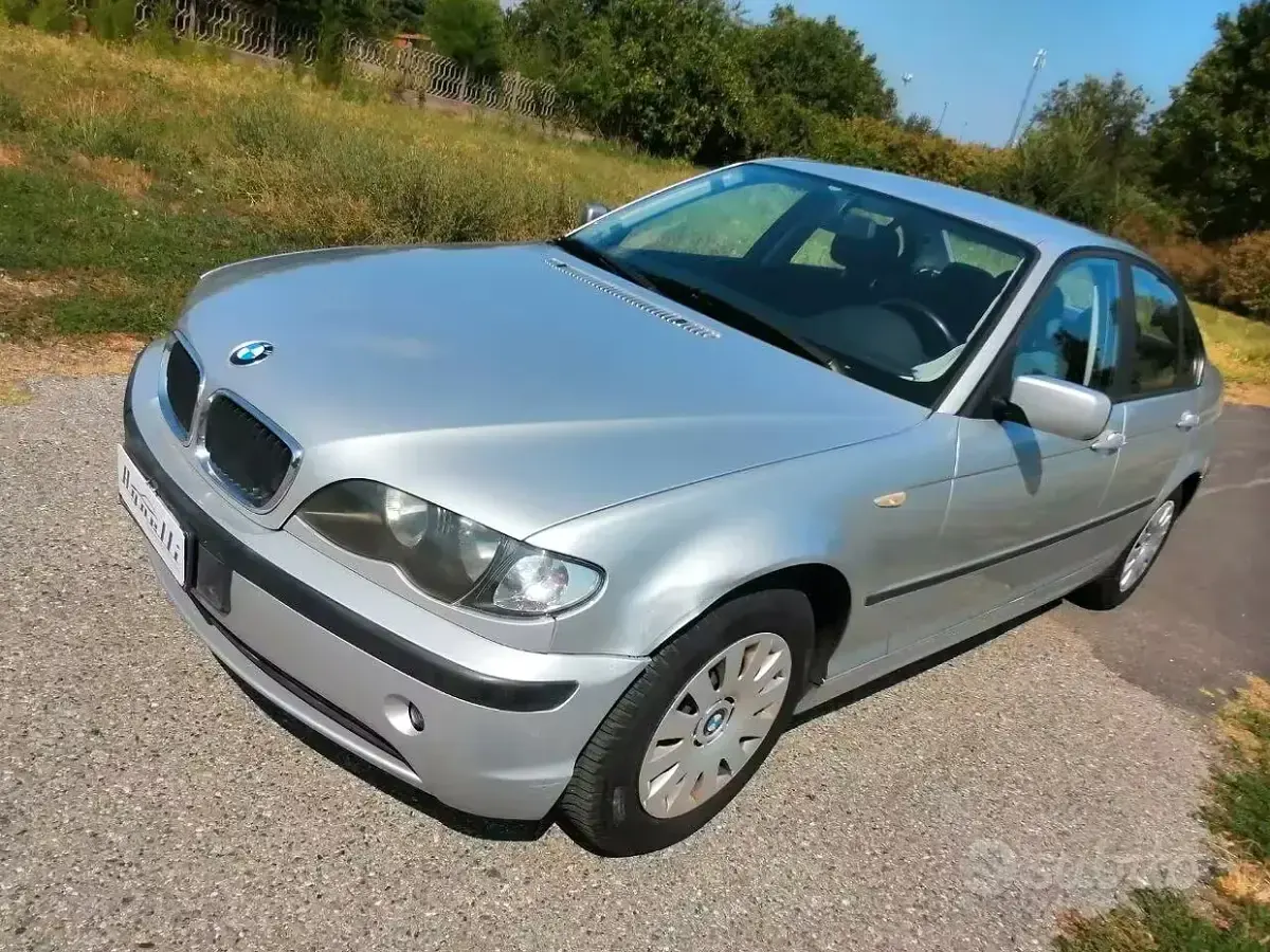 Usata BMW 316 116 CV (85 kW) 2003 Grigio Berlina