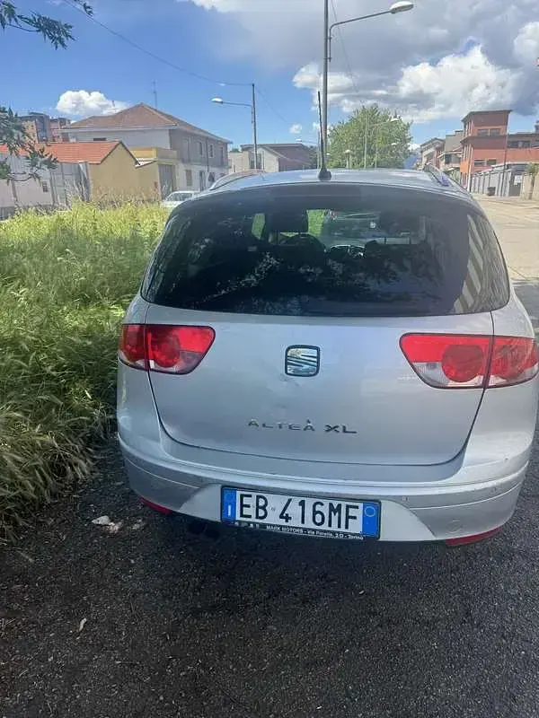 Usata Seat Altea XL Style 125 CV (91 kW) 2010 Monovolume