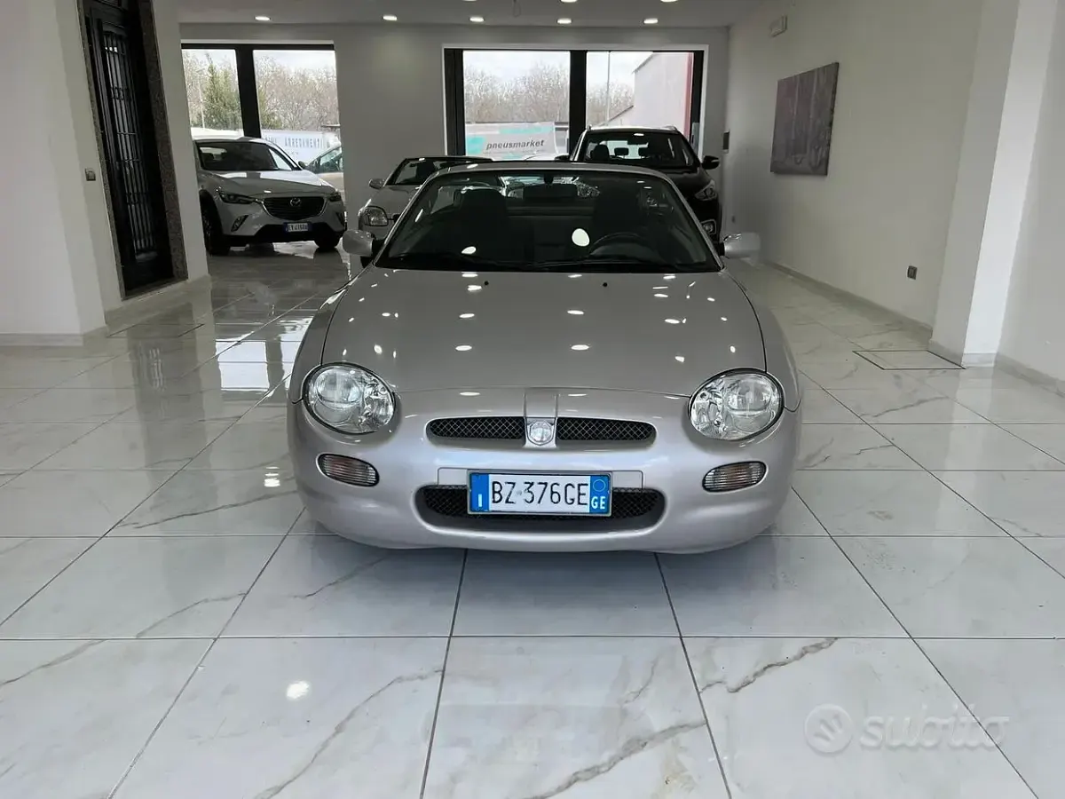 Usata MG F 112 CV (82 kW) 2002 Grigio Cabrio