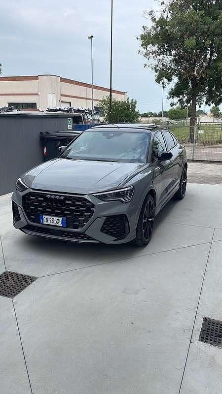 Usata 2023 Audi RS Q3 Sportback Sport SUV | 58.000 € (Super prezzo) - Immagine 1/4