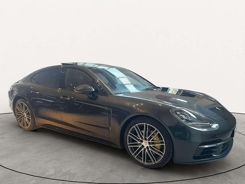 Usata Porsche Panamera 441 CV (324 kW) 2017 Grigio Berlina