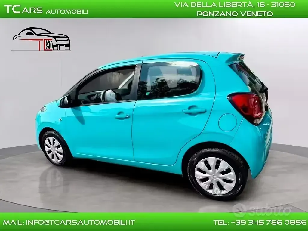 Usado Citroën C1 69 CV (50 kW) 2016 Azul Utilitario