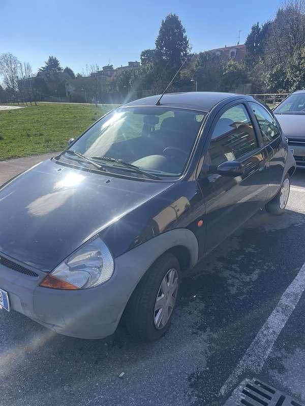 Usata Ford Ka 69 CV (50 kW) 2005 Nero Utilitaria