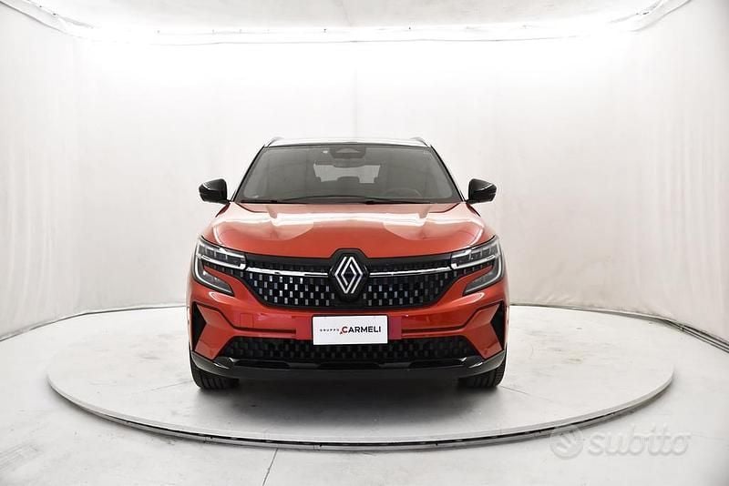 Usata Renault Austral Iconic 199 CV (146 kW) 2023 Rosso SUV
