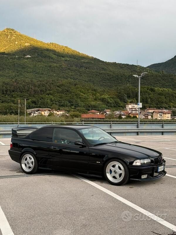 Usata 1999 BMW 318 Coupé | 12.000 € (Cara) - Immagine 1/4
