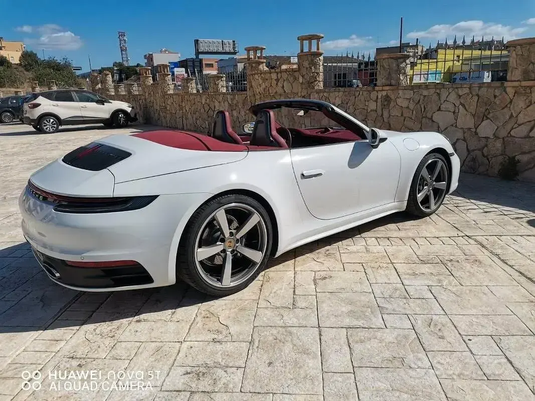 Usata Porsche 911 Carrera Cabriolet 385 CV (283 kW) 2020 Bianco Cabrio