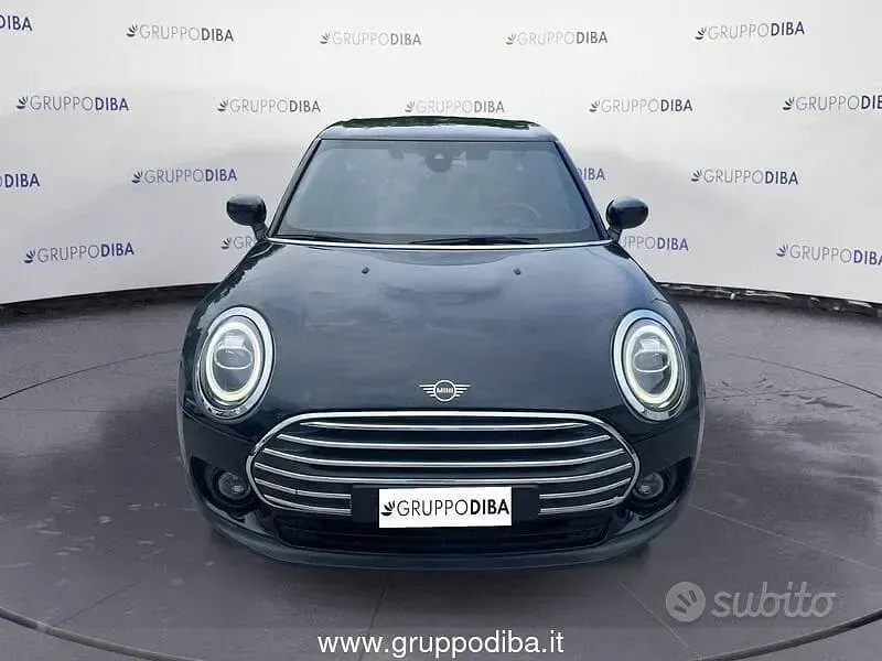 Begagnad Mini Clubman 2021 Blå Kombi