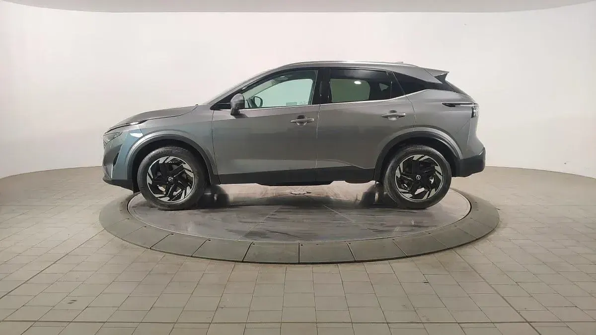 Usata Nissan Qashqai N-Connecta 158 CV (116 kW) 2025 Grigio SUV