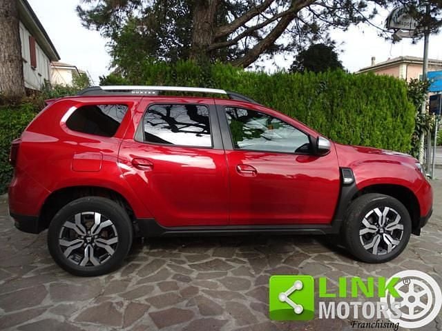 Usata Dacia Duster Prestige 101 CV (74 kW) 2022 Rosso SUV