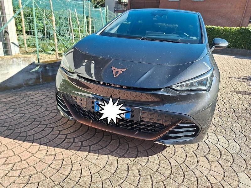 Usata 2023 Cupra Born Utilitaria | 24.400 € (Buon prezzo) - Immagine 1/3