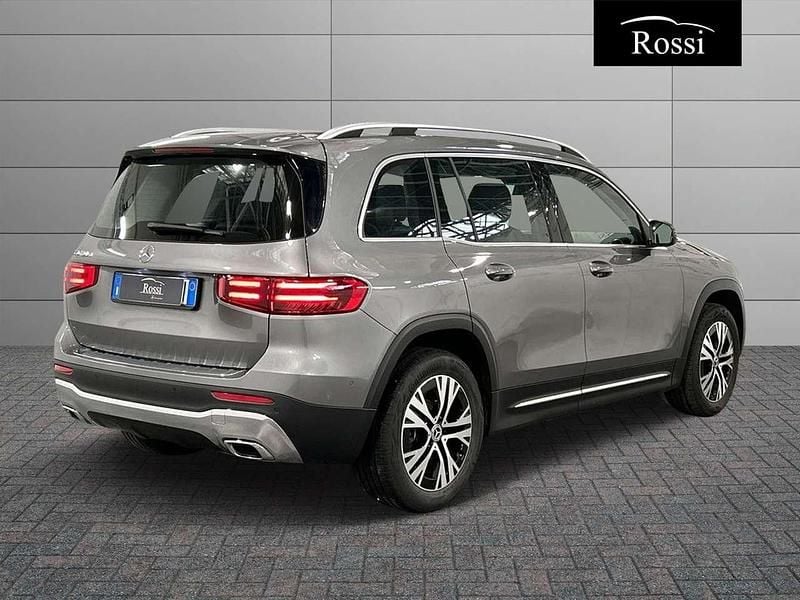 Usata Mercedes GLB180 Advanced 116 CV (85 kW) 2025 Grigio montagna SUV