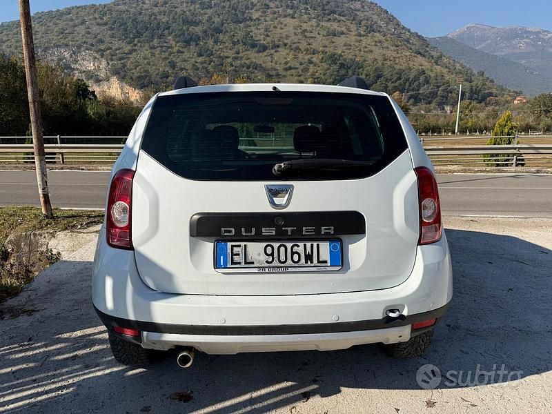 Usata Dacia Duster 110 CV (80 kW) 2012 Bianco Berlina