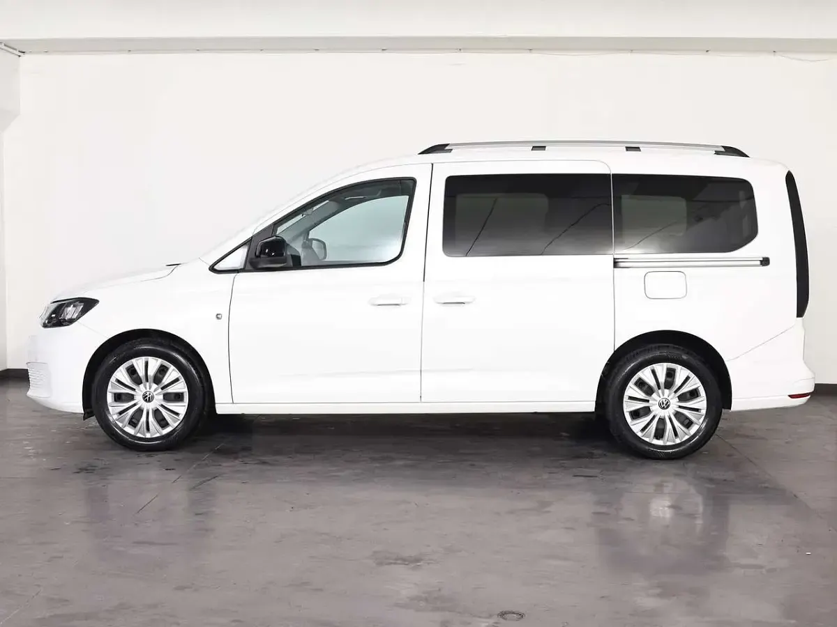 Usata VW Caddy 122 CV (89 kW) 2022 Bianco candy Monovolume