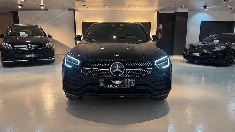 Usata Mercedes GLC200 197 CV (144 kW) 2020 Nero SUV