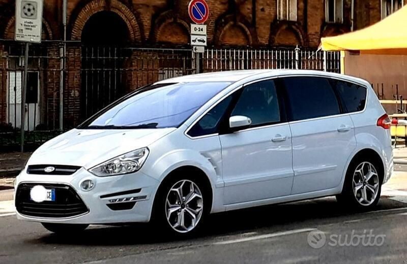Bianco Usata 2010 Ford S-MAX S Monovolume | 6400 € (Buon prezzo) - Immagine 1/4
