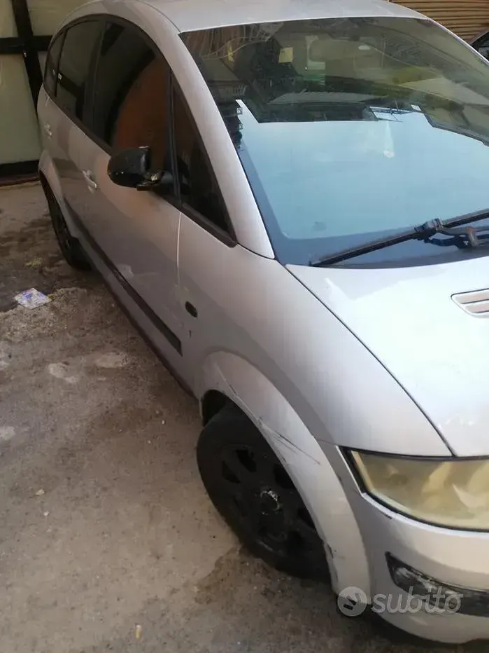 Usata Audi A2 75 CV (55 kW) 2002 Utilitaria