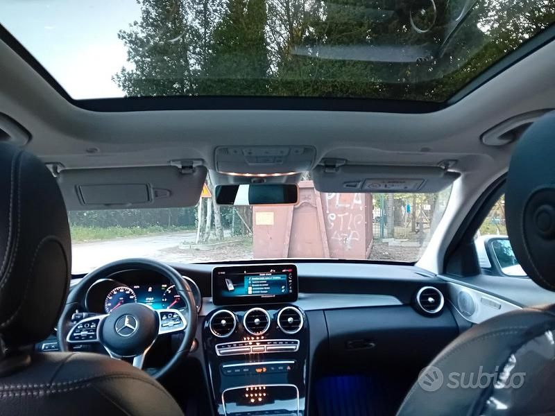 Usata Mercedes C220 Premium 194 CV (142 kW) 2019 Bianco Station wagon