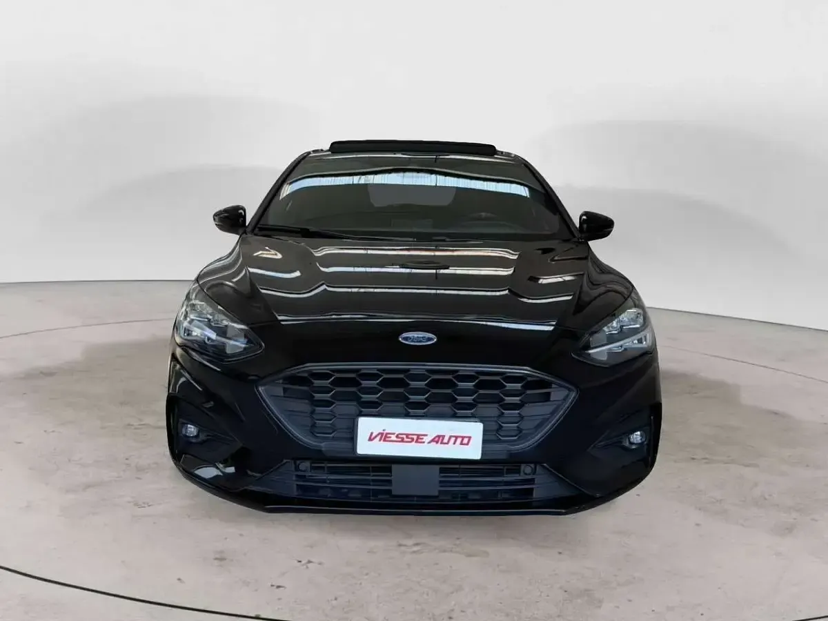 Usata Ford Focus ST-Line 150 CV (110 kW) 2019 Nero Monovolume