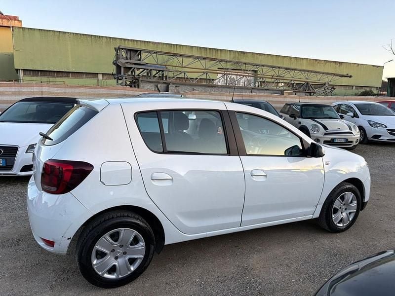 Usata Dacia Sandero Comfort 74 CV (54 kW) 2018 Bianco Berlina