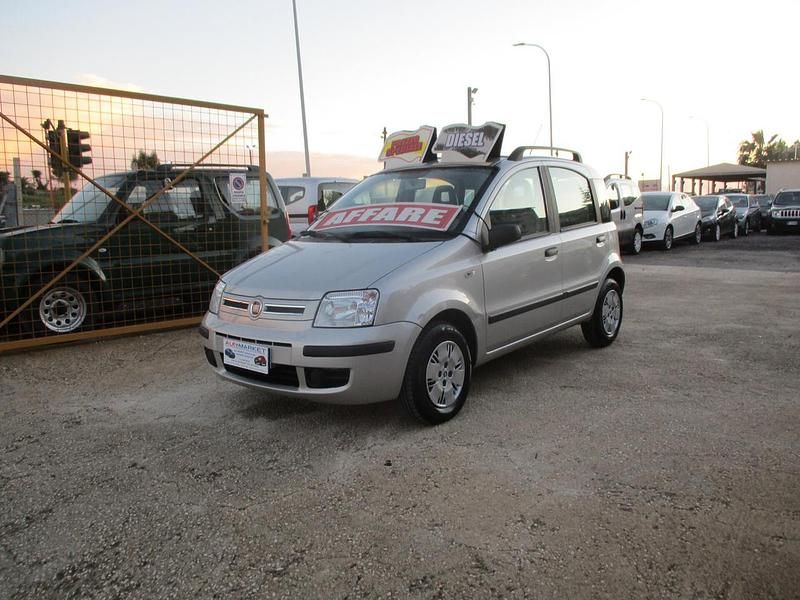 Usata Fiat Panda Dynamic 70 CV (51 kW) 2006 Grigio Berlina