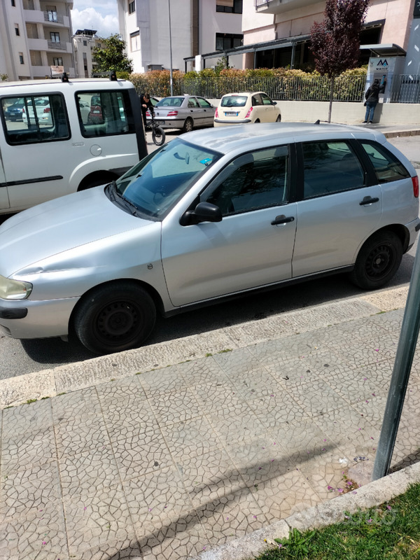 Venduto Seat Ibiza gpl - auto usate in vendita