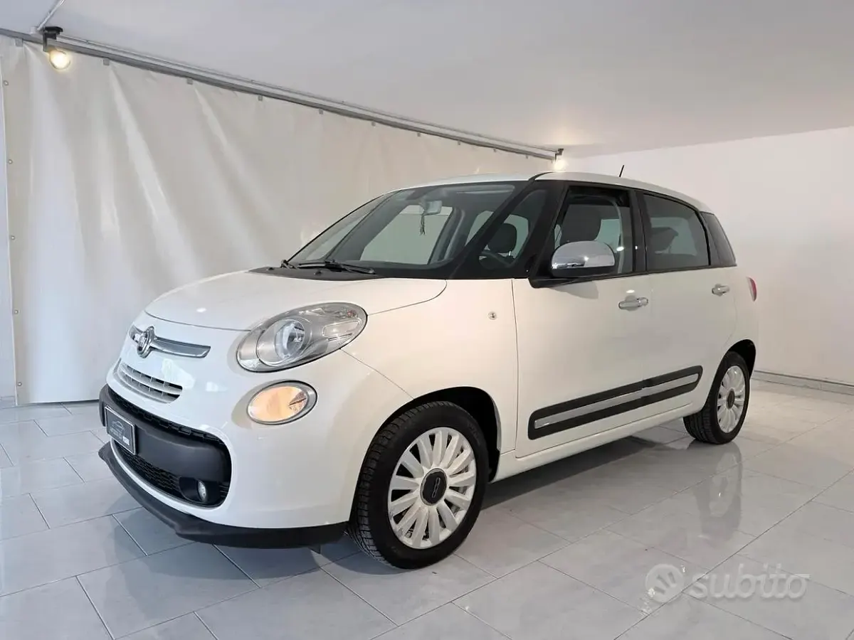 Usata Fiat 500L Lounge 95 CV (69 kW) 2017 Bianco Monovolume