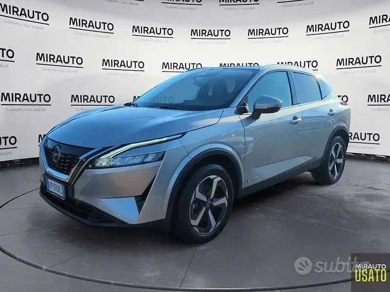 Usata Nissan Qashqai N-Connecta 158 CV (116 kW) 2023 Grigio SUV