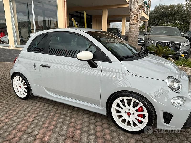 Usata Abarth 595 Esseesse 180 CV (132 kW) 2020 Grigio Berlina