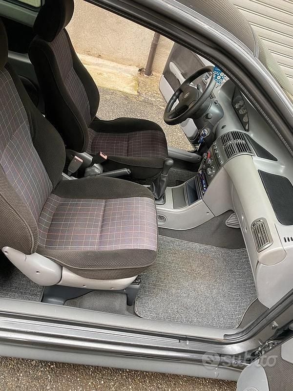 Usata Fiat Punto 1993 Utilitaria