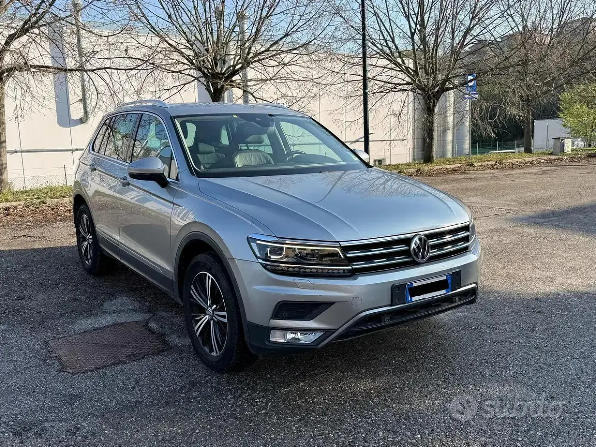 Usata VW Tiguan Executive 150 CV (110 kW) 2016 Grigio SUV