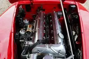 Usata Jaguar XK 162 CV (119 kW) 1954 Rosso Cabrio