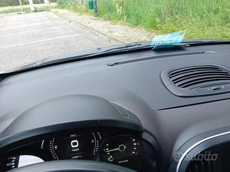 Usata Fiat 500L Cross 95 CV (69 kW) 2018 Nero Monovolume