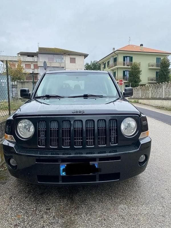 Usata 2009 Jeep Patriot SUV | 6500 € (Buon prezzo) - Immagine 1/3