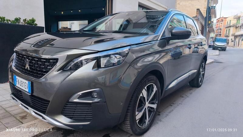 Usata Peugeot 3008 Allure 130 CV (95 kW) 2018 Marrone SUV