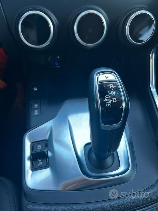 Usata Jaguar E-Pace 200 CV (147 kW) 2019 Bianco SUV