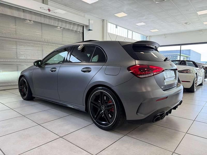 Begagnad Mercedes A45 AMG AMG 421 HK (309 kW) 2020 Grå Sedan
