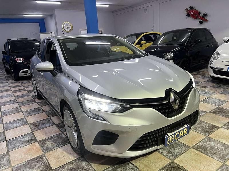 Begagnad Renault Clio V Zen 91 HK (66 kW) 2022 Other Sedan