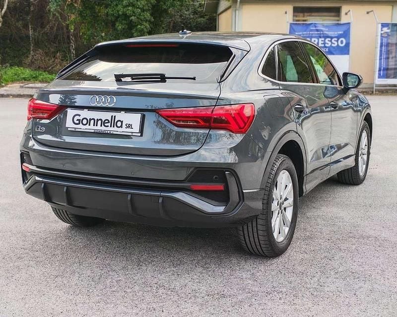 Usata Audi Q3 Sportback Business Plus 245 CV (180 kW) 2022 Grigio SUV