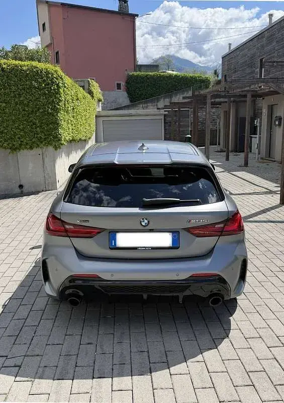 Usata BMW M135 306 CV (225 kW) 2022 Grigio Utilitaria