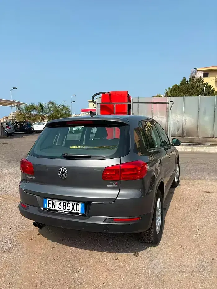 Usata VW Tiguan 110 CV (80 kW) 2012 Grigio SUV