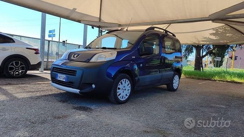 Usata Peugeot Bipper Outdoor 75 CV (55 kW) 2013 Blu Monovolume